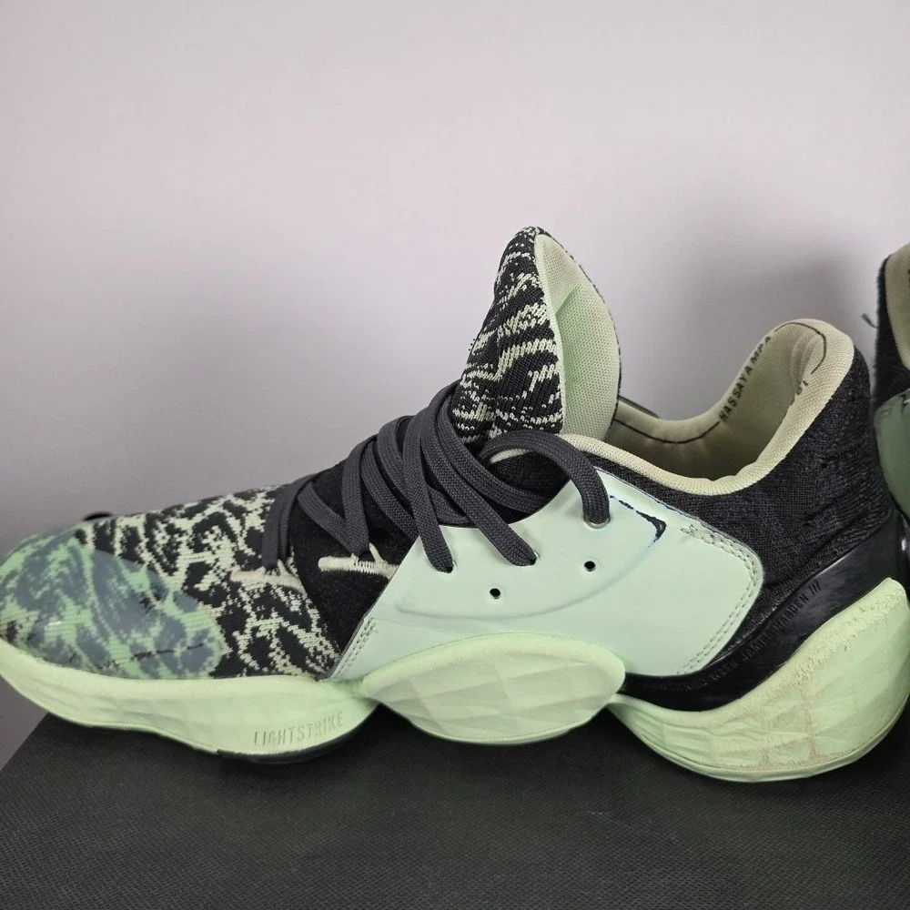Size 13 - adidas Harden Vol.‎ 4 Glow Green Basketball Street Comfort Ball